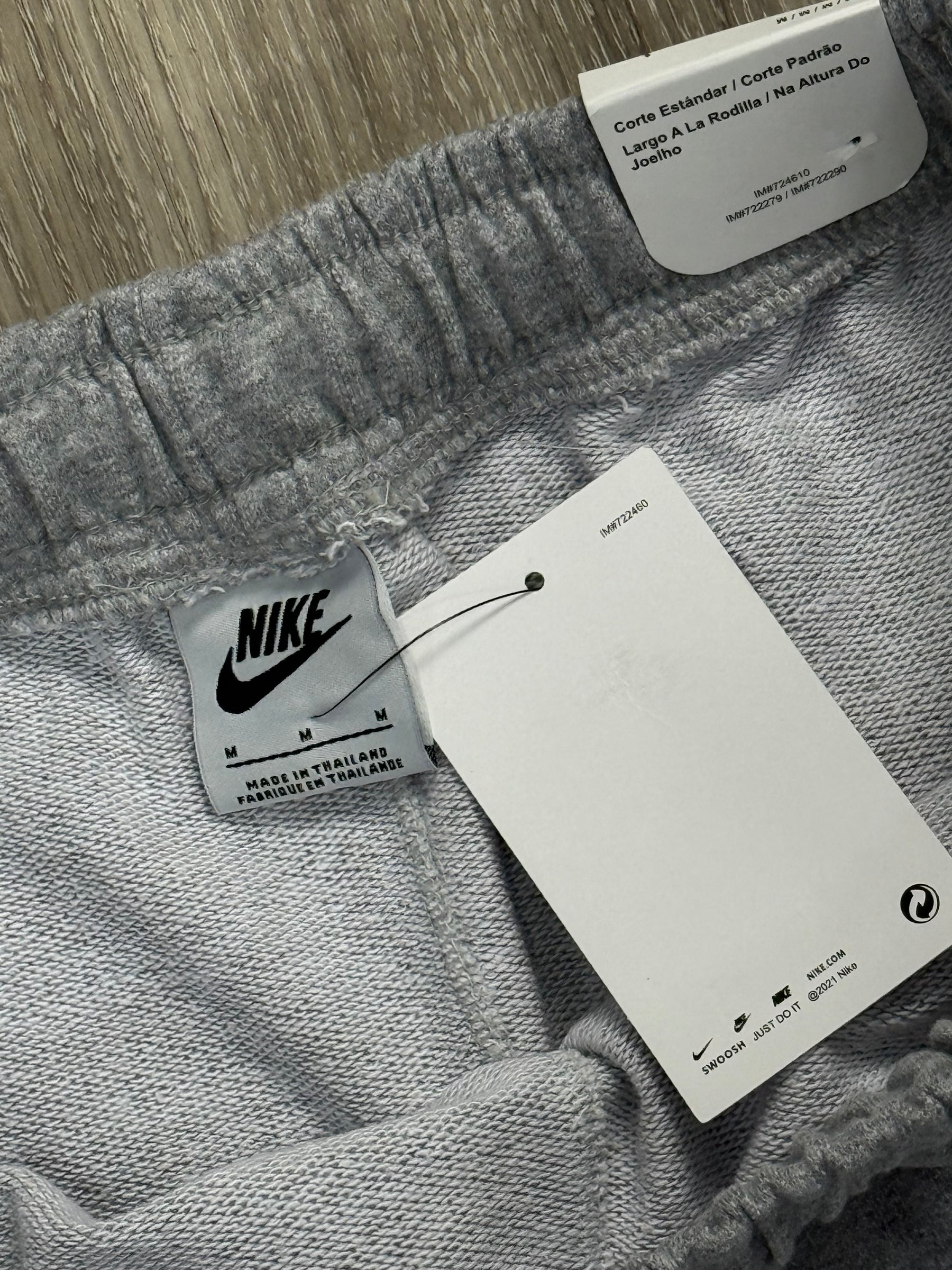 SHORTS MOLETOM NK BIG SWOOSH TM - CINZA