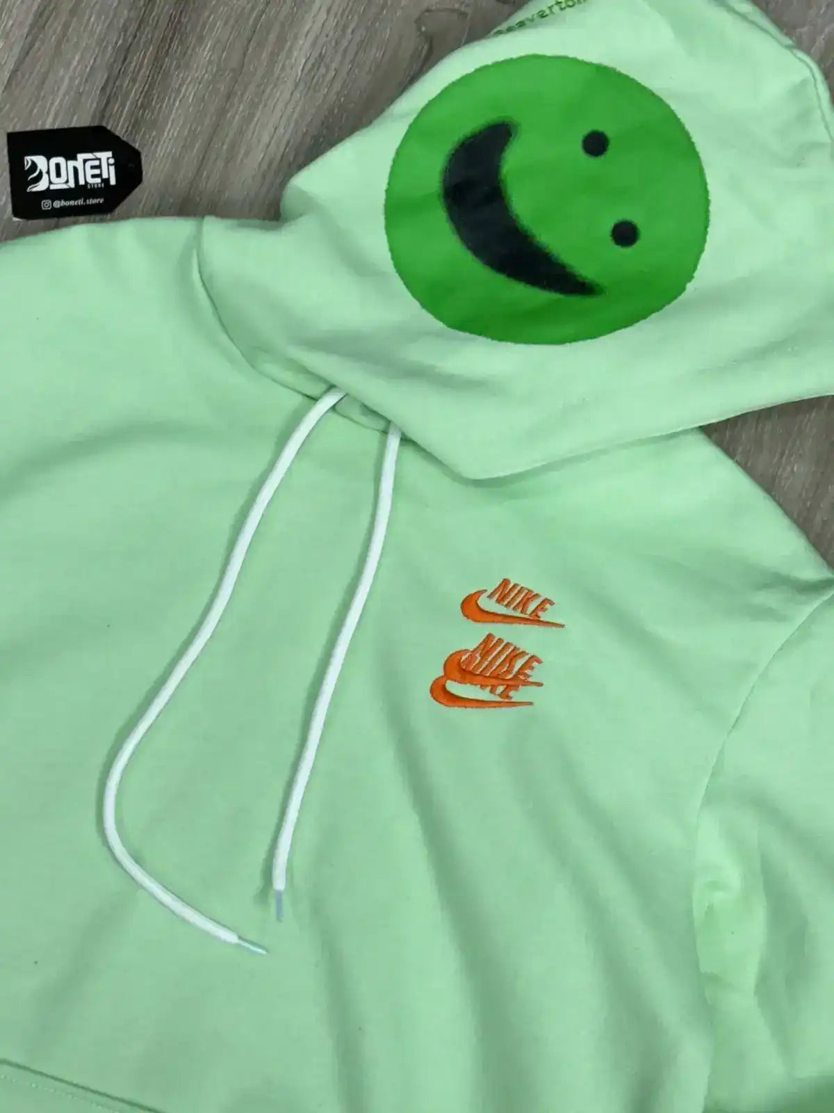 MOLETOM CANGURU NK WORLD TOUR - VERDE