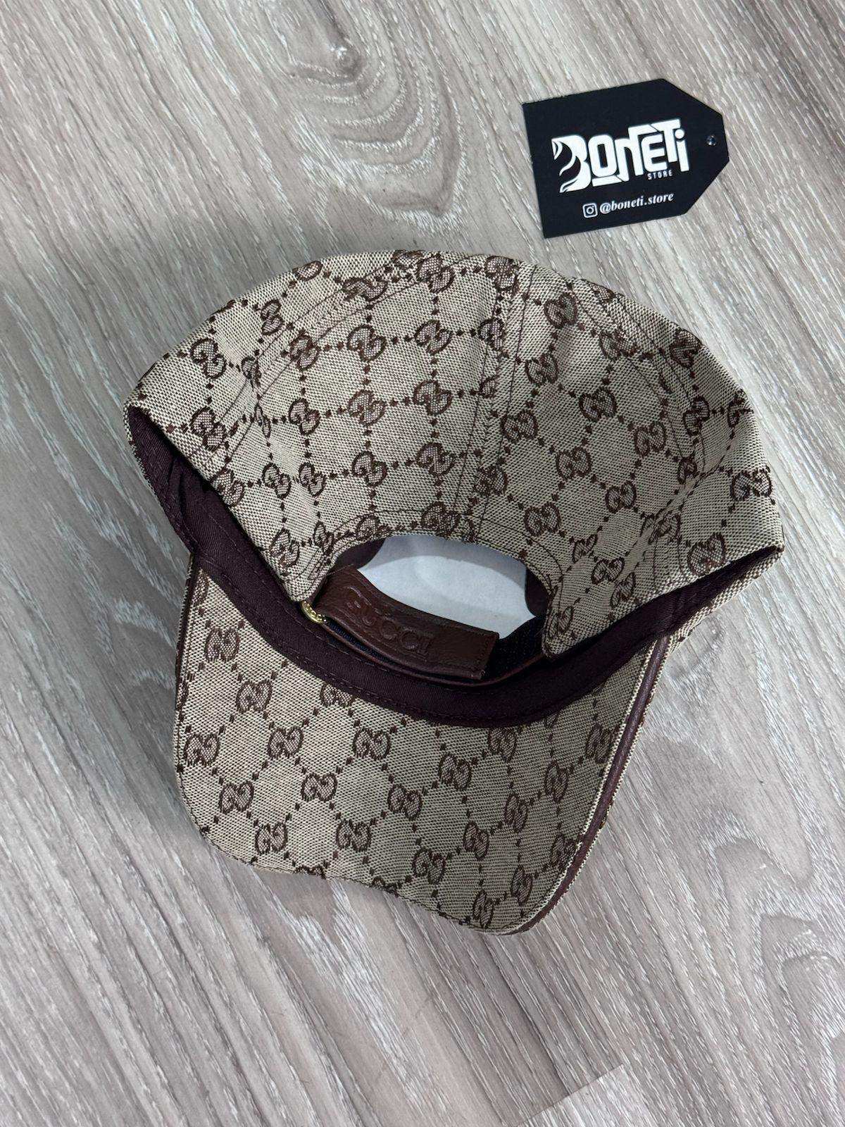 BONÉ GC BASIC MONOGRAMADO - MARROM