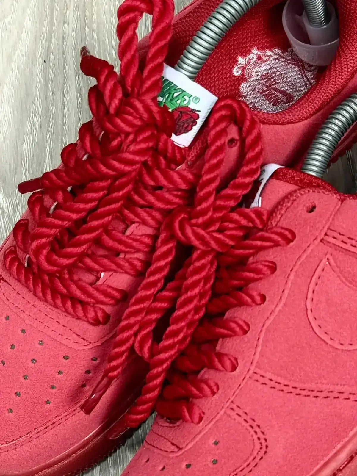 TÊNIS NK FORCE 1 - VERMELHO FRANCÊS