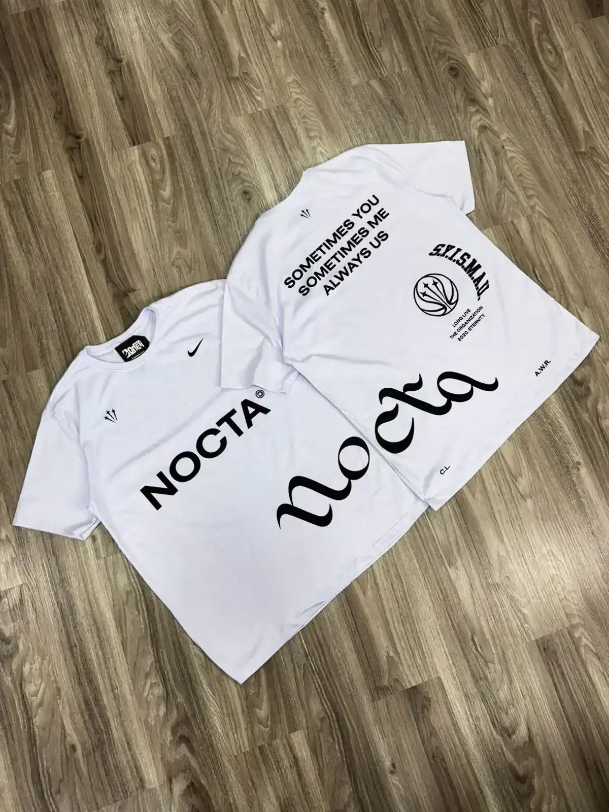 CAMISETA NK X NOCTA SOMETIMES - BRANCA