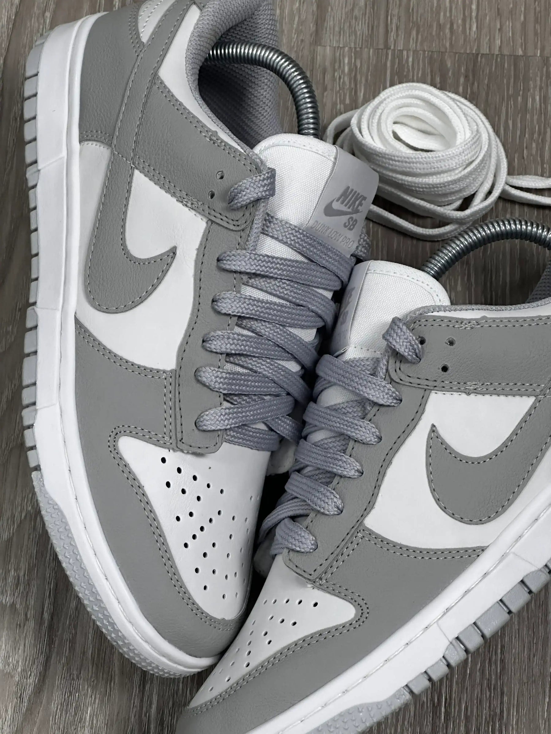 TÊNIS NK DUNK - CINZA