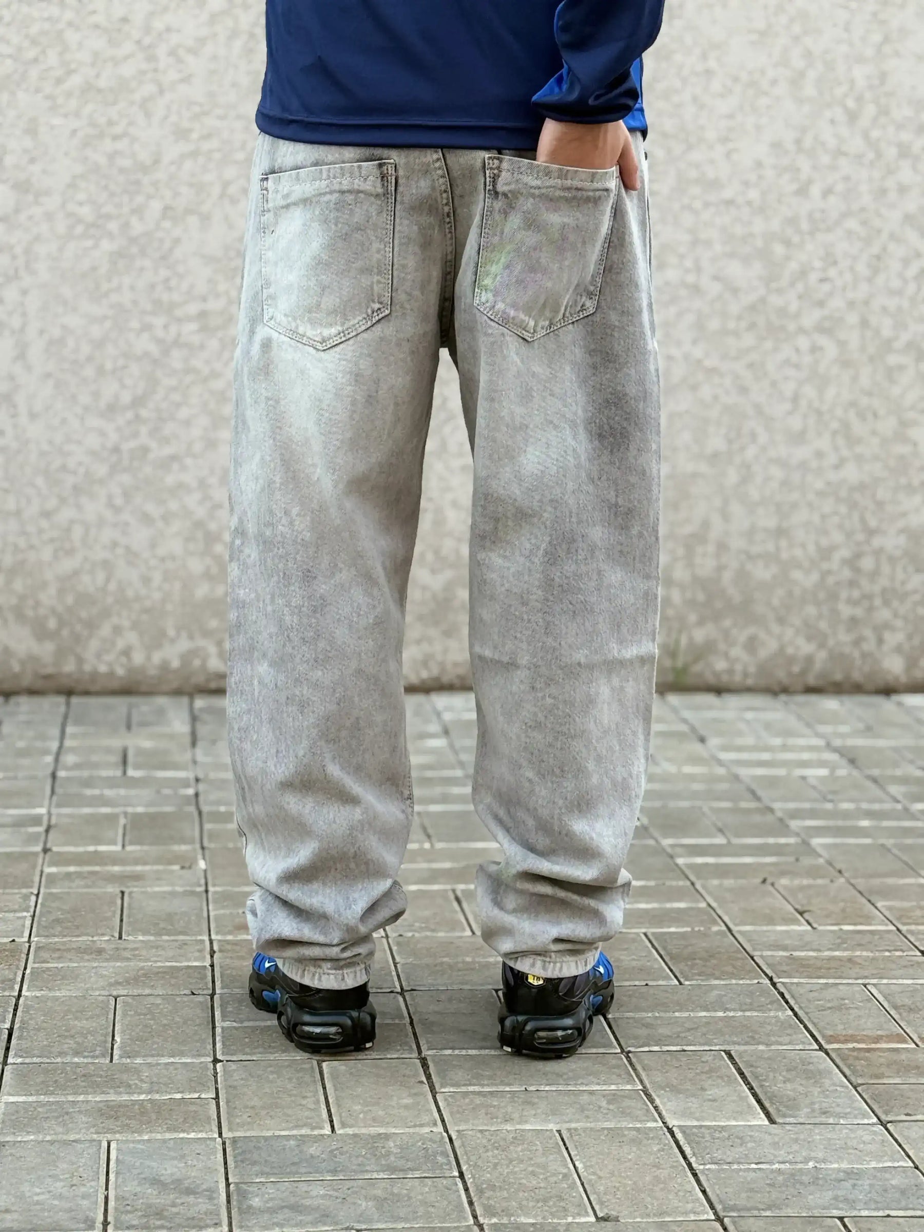 CALÇA JEANS RETA RASGO JAY JONES - 8114