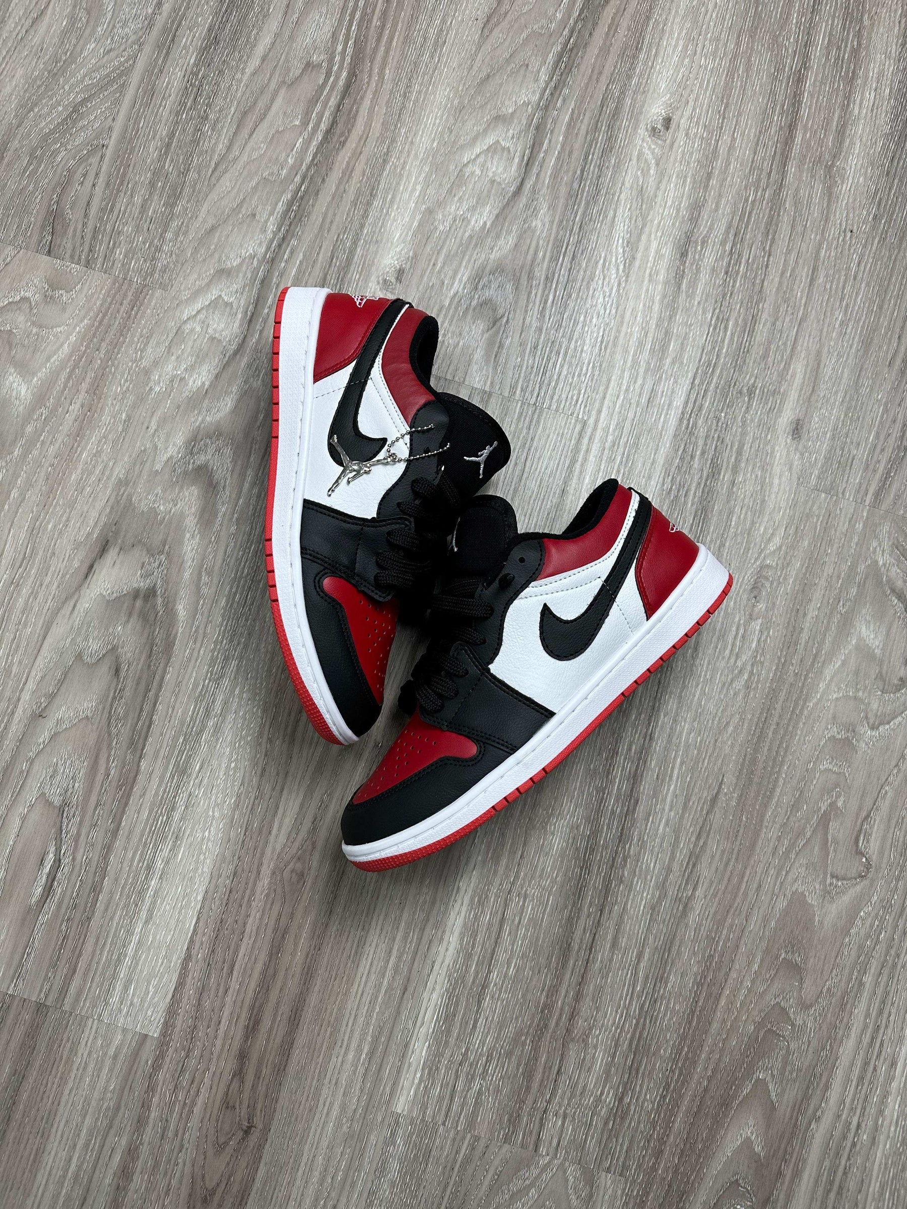 TÊNIS NK JORDAN 1 - CHICAGO