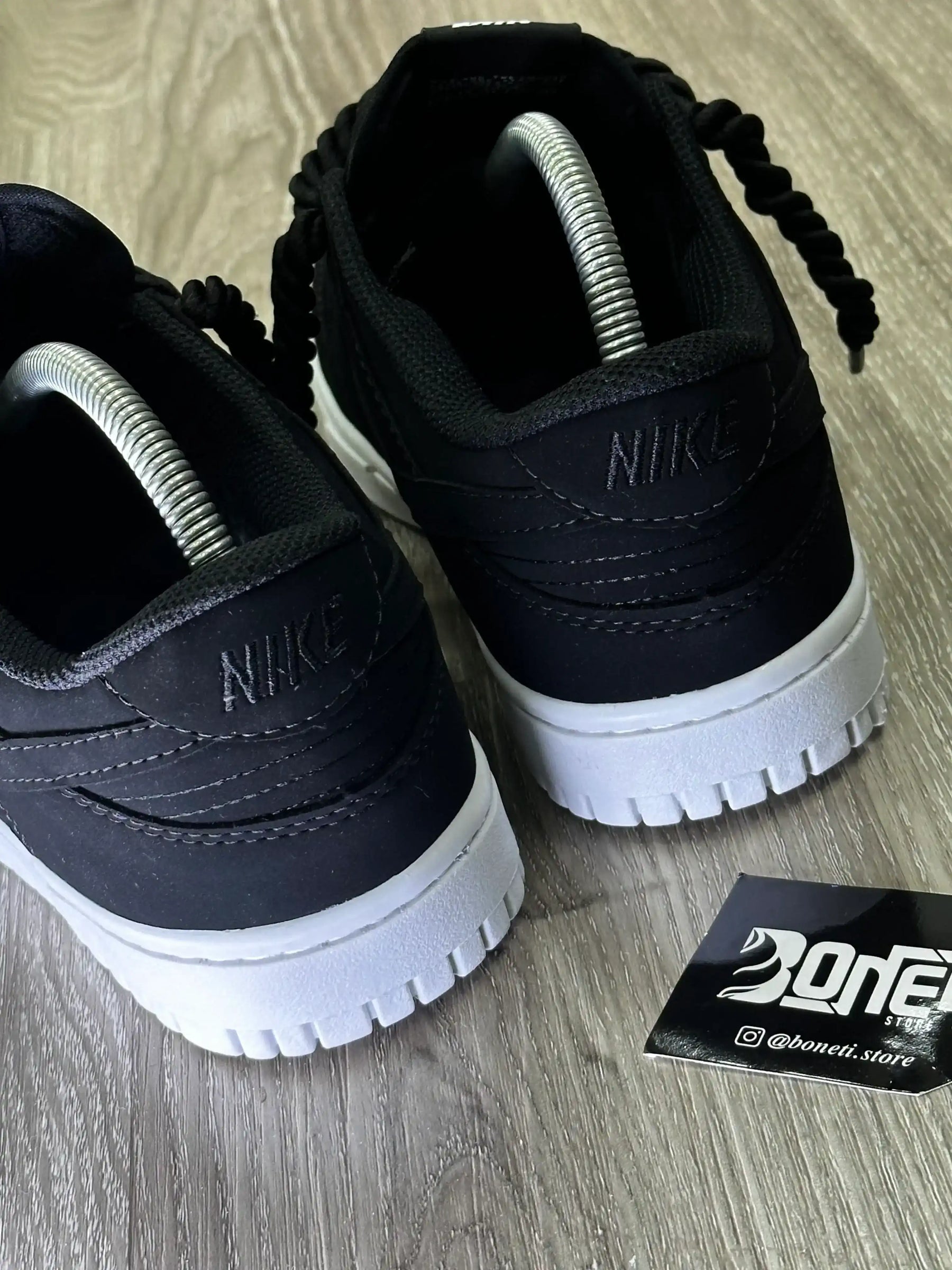 TÊNIS NK DUNK - NOBUCK