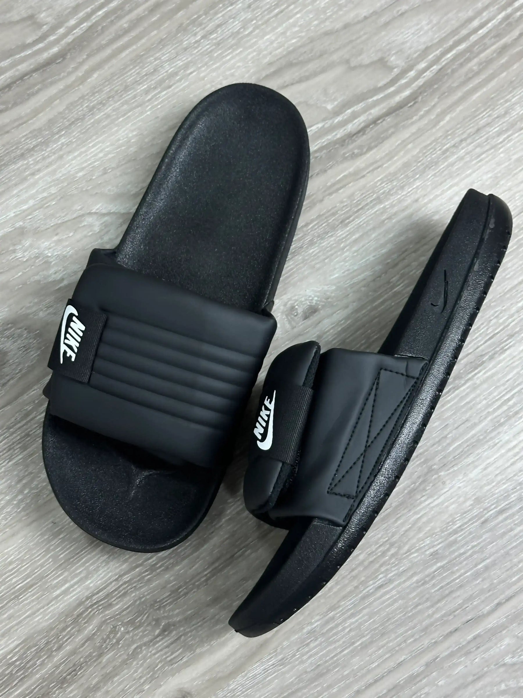 CHINELO SLIDE NK OFFCOURT - PRETO