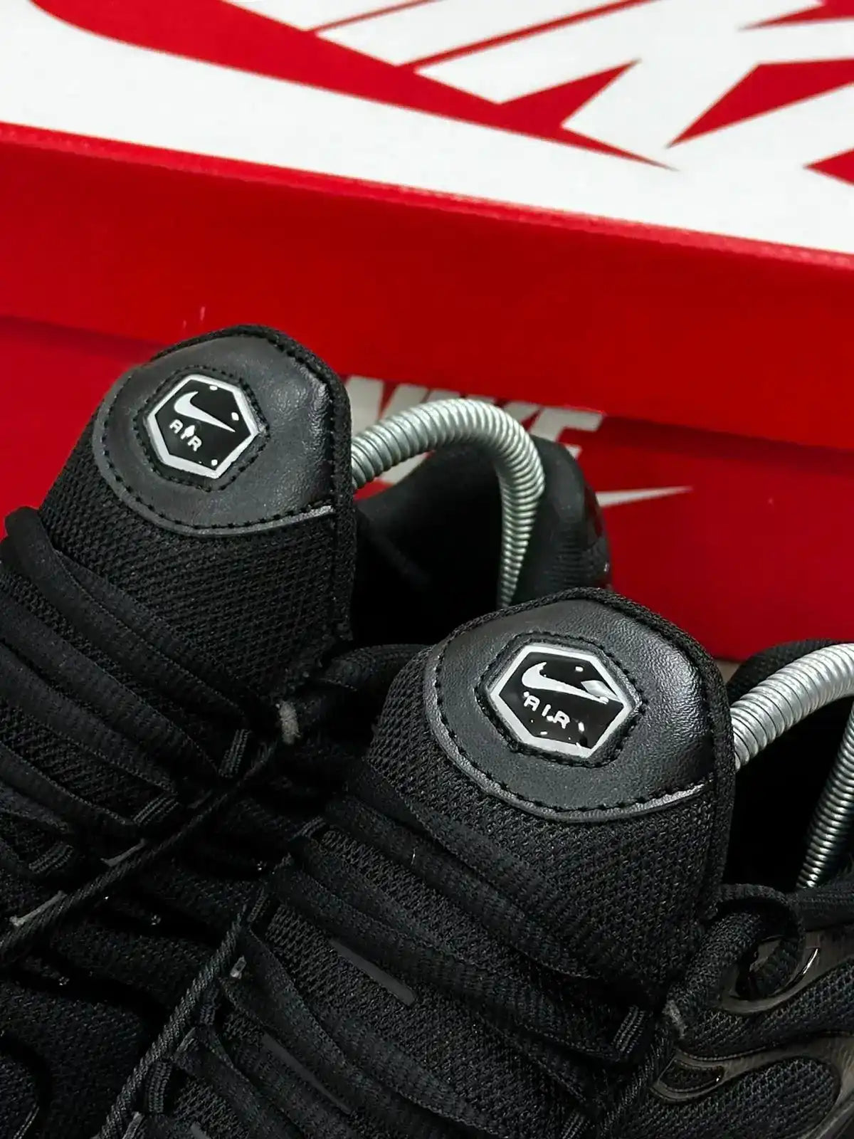 TÊNIS NK AIR MAX PLUS TN - PRETO