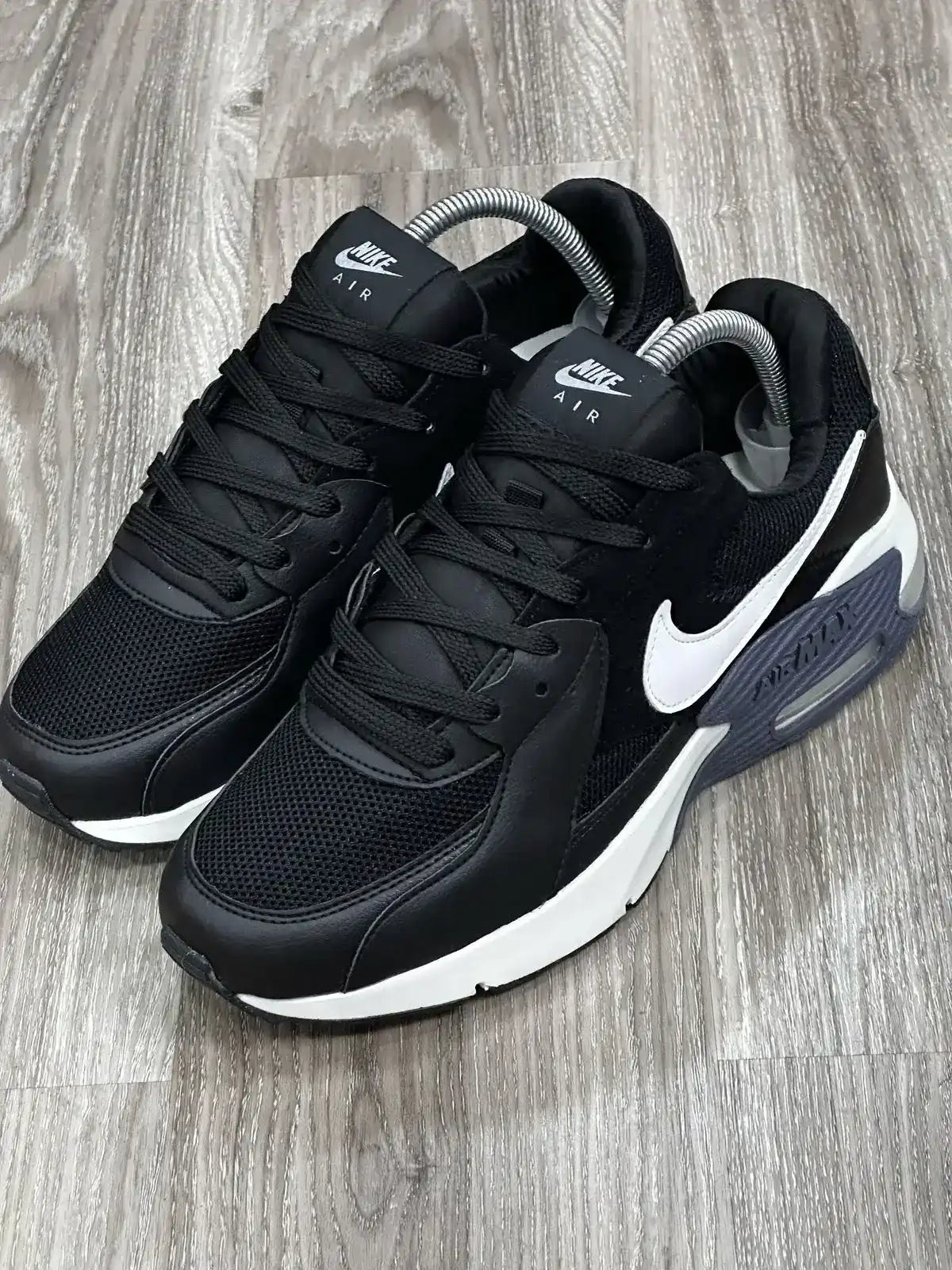 TÊNIS NK AIR MAX EXCEE - PRETO/BRANCO