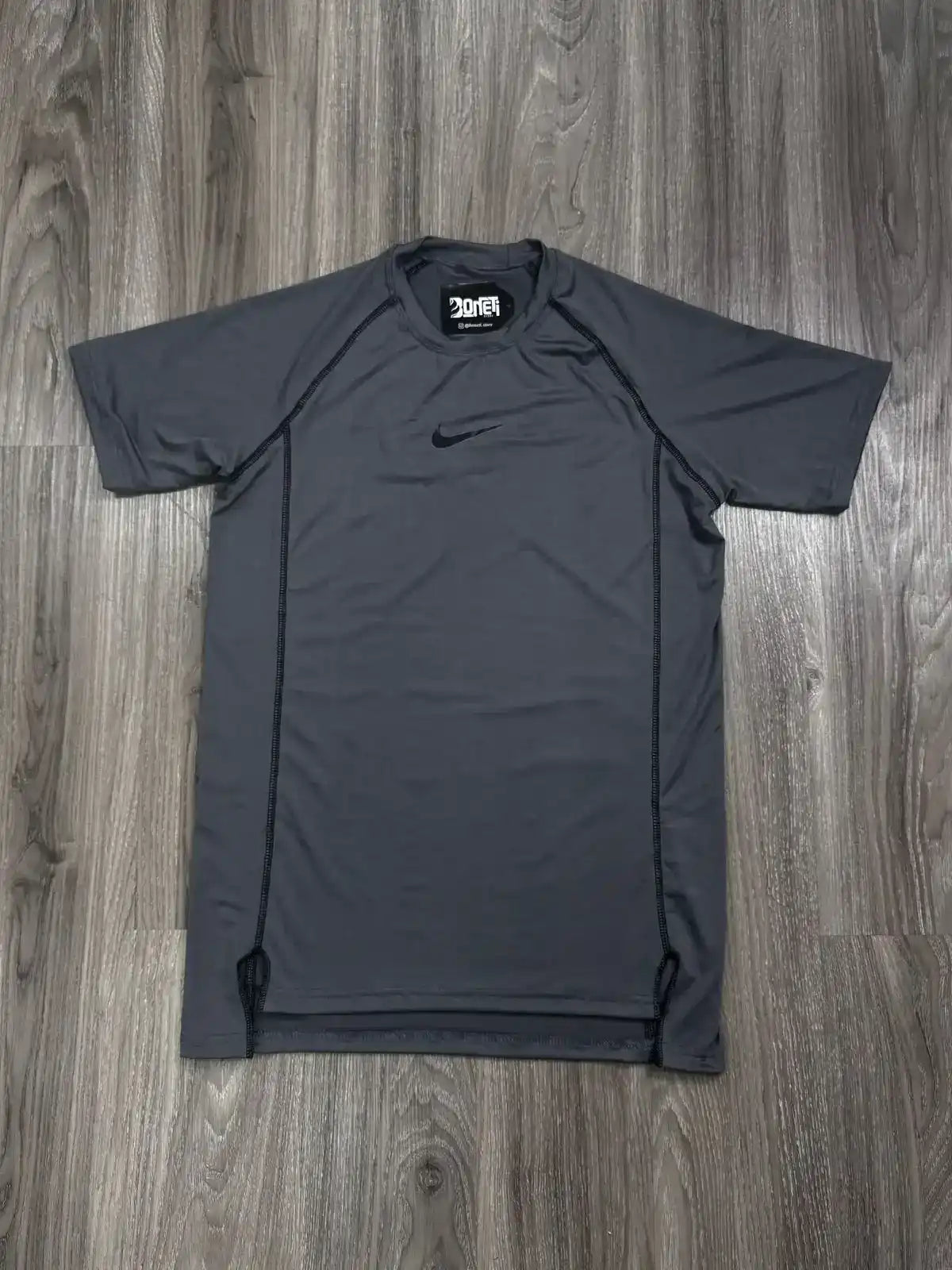 CAMISETA NK DRI-FIT SPORTSWEAR - CINZA