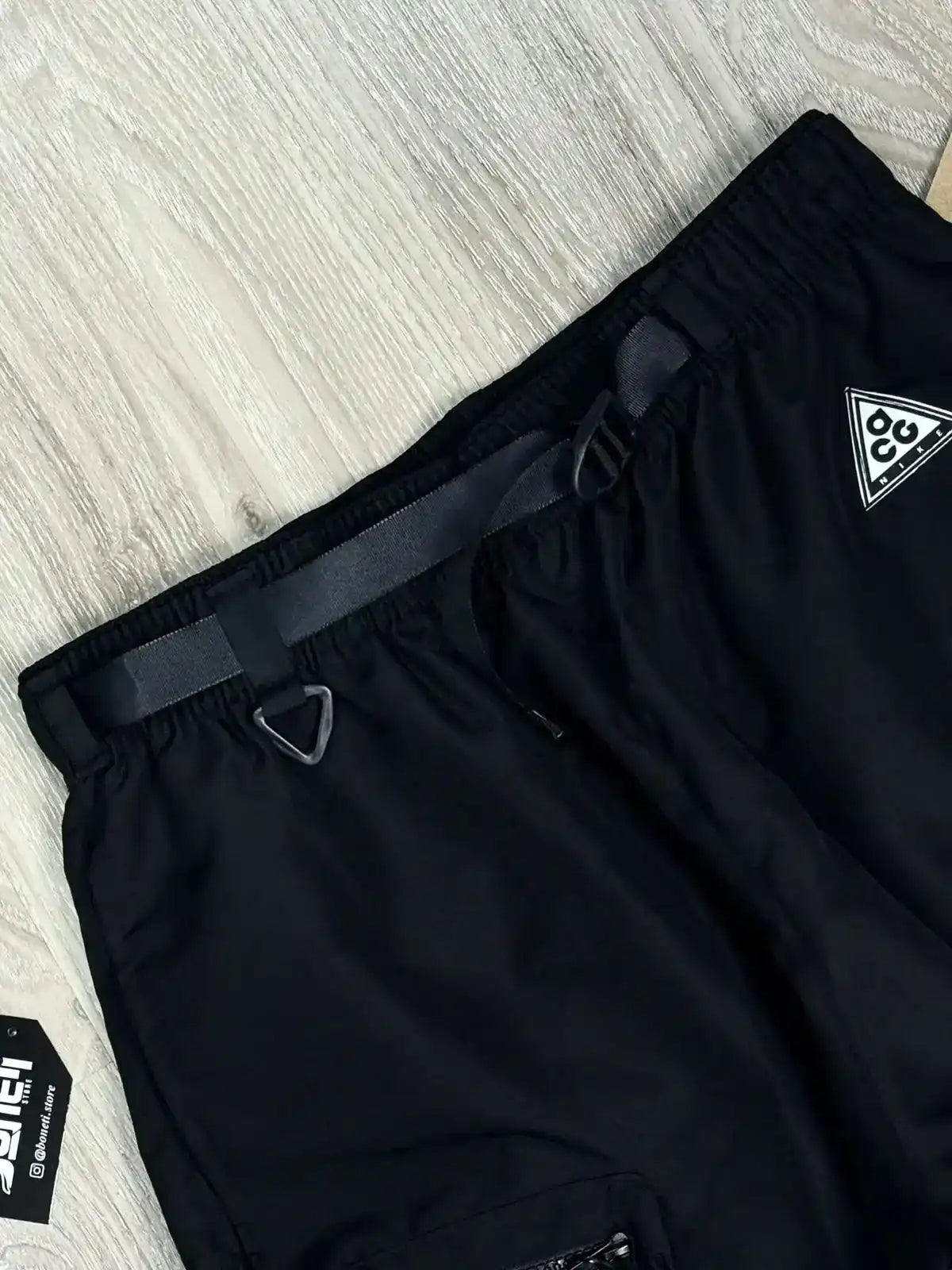 SHORTS TACTEL CARGO NK ACG - PRETO