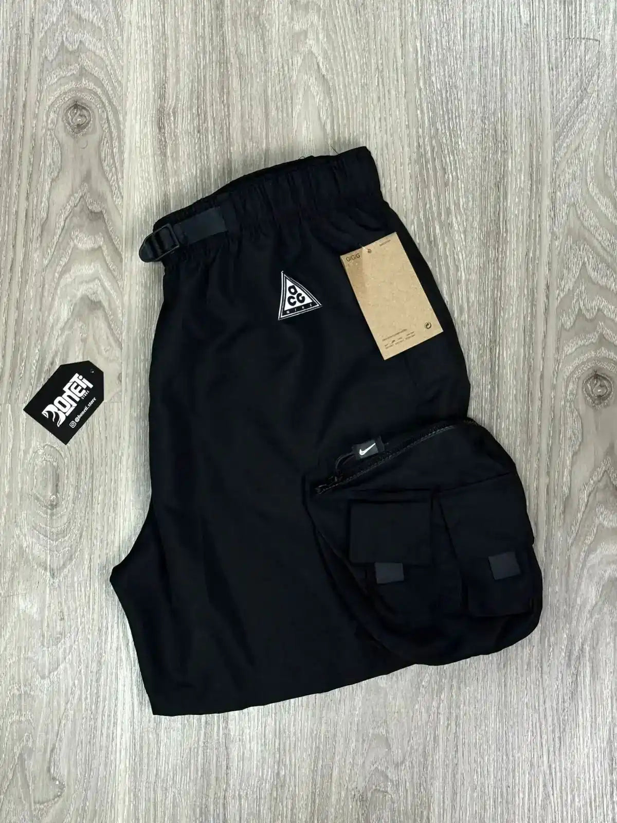 SHORTS TACTEL CARGO NK ACG - PRETO