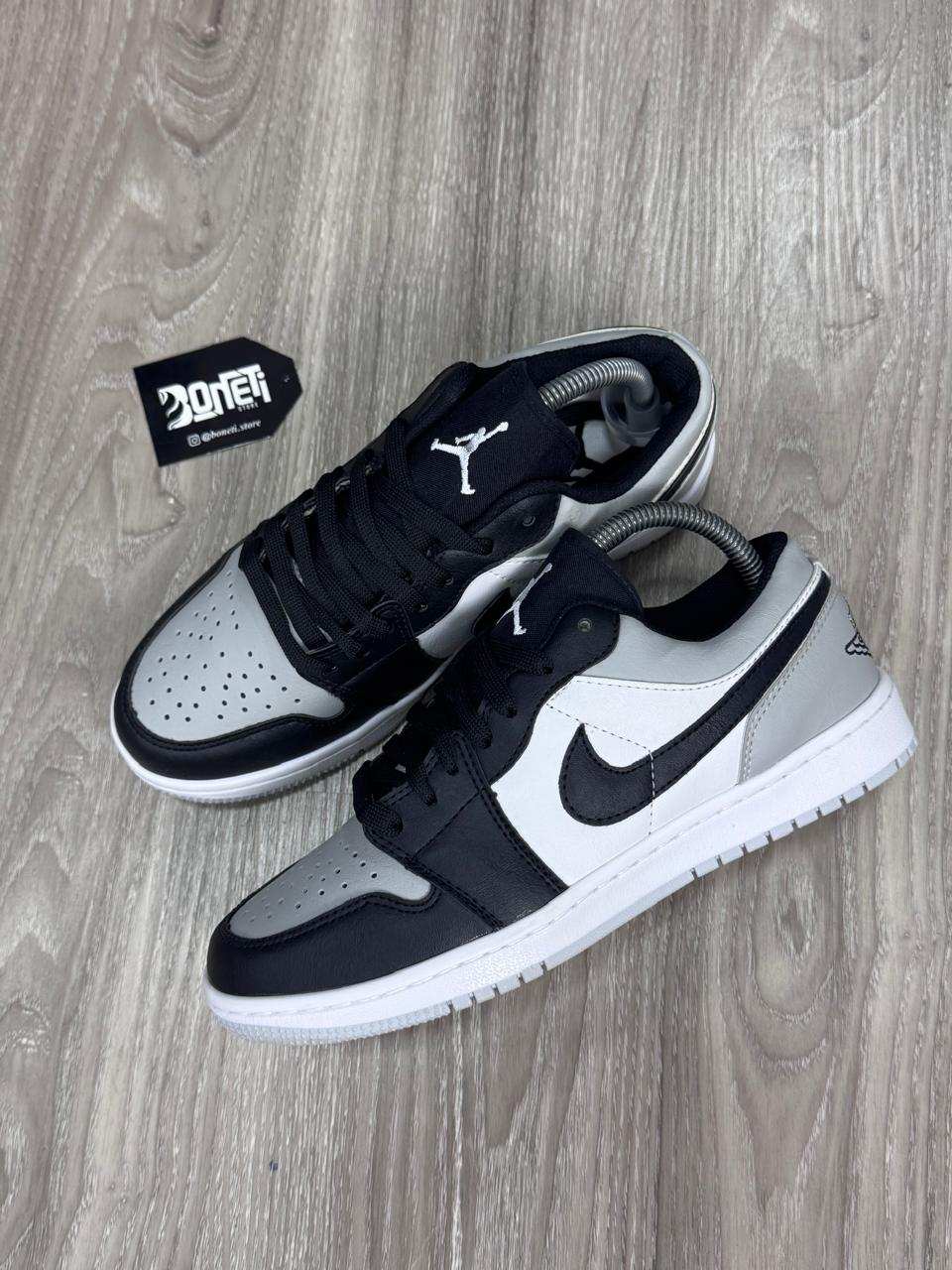 TÊNIS NK JORDAN 1 - CINZA/BRANCO