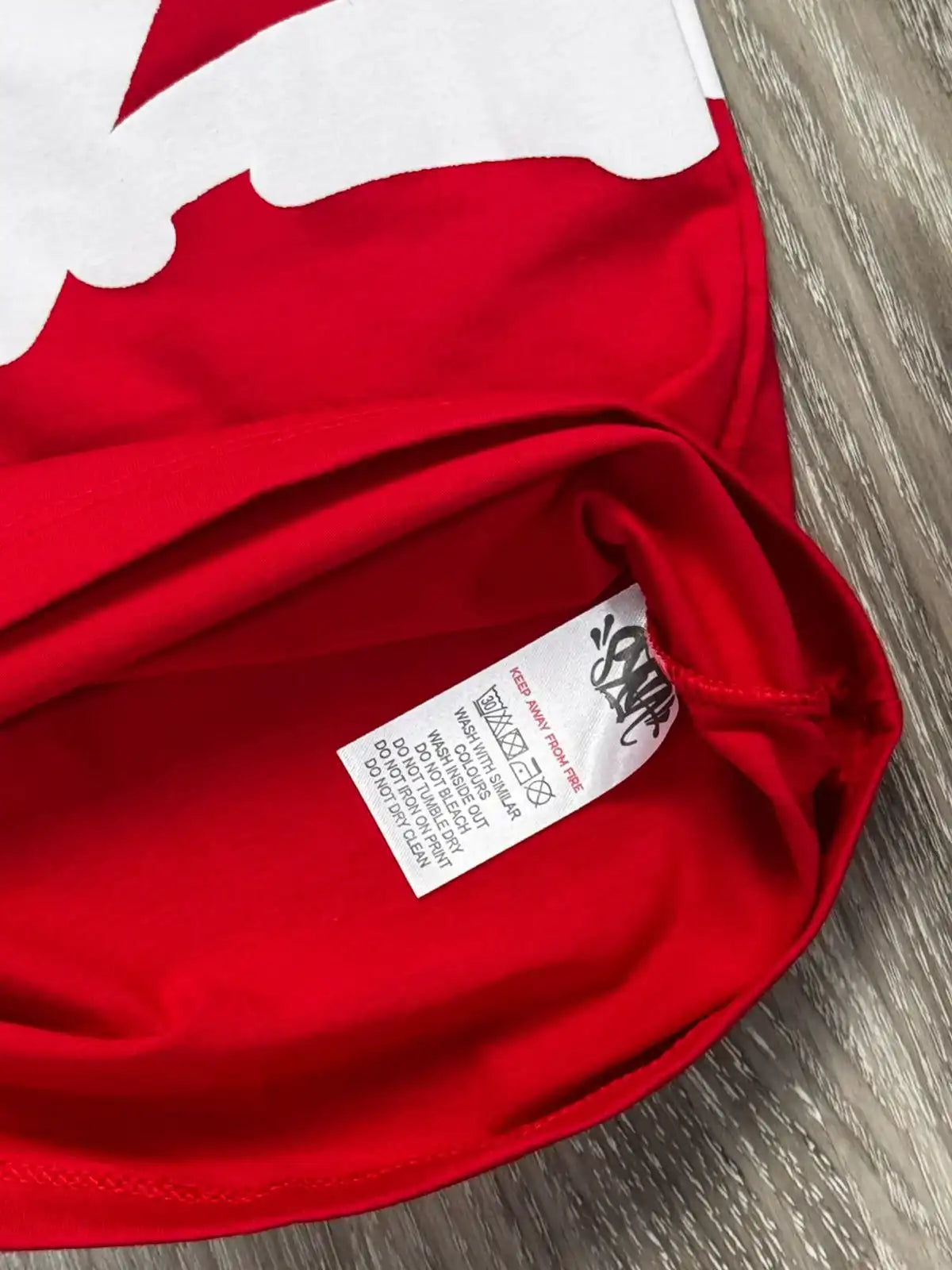 CONJUNTO SYNA WORLD + MOLETOM - RED