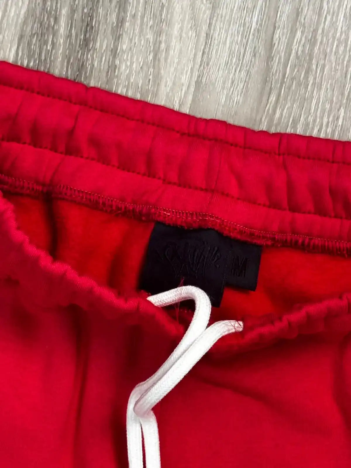 CONJUNTO SYNA WORLD + MOLETOM - RED