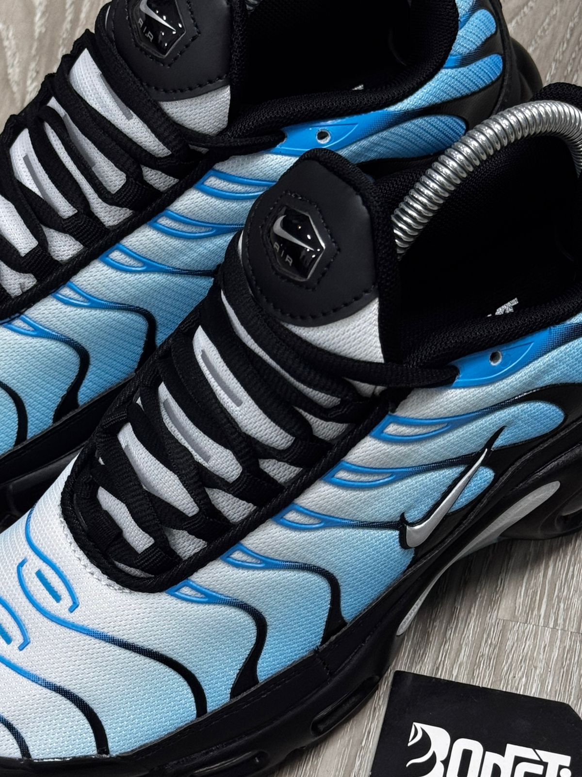 TÊNIS NK AIR MAX PLUS TN - BLUE GRADIENT