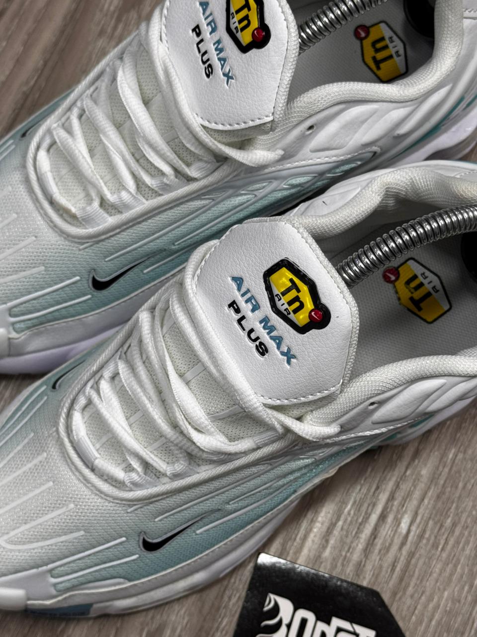 TÊNIS NK AIR MAX PLUS TN 3 - LASER BLUE