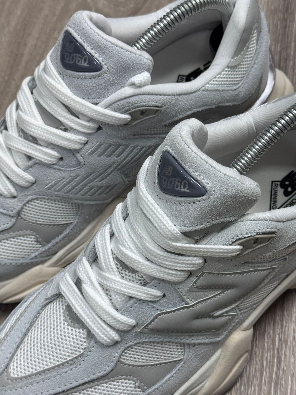 TÊNIS NB 9060 - BABY BLUE