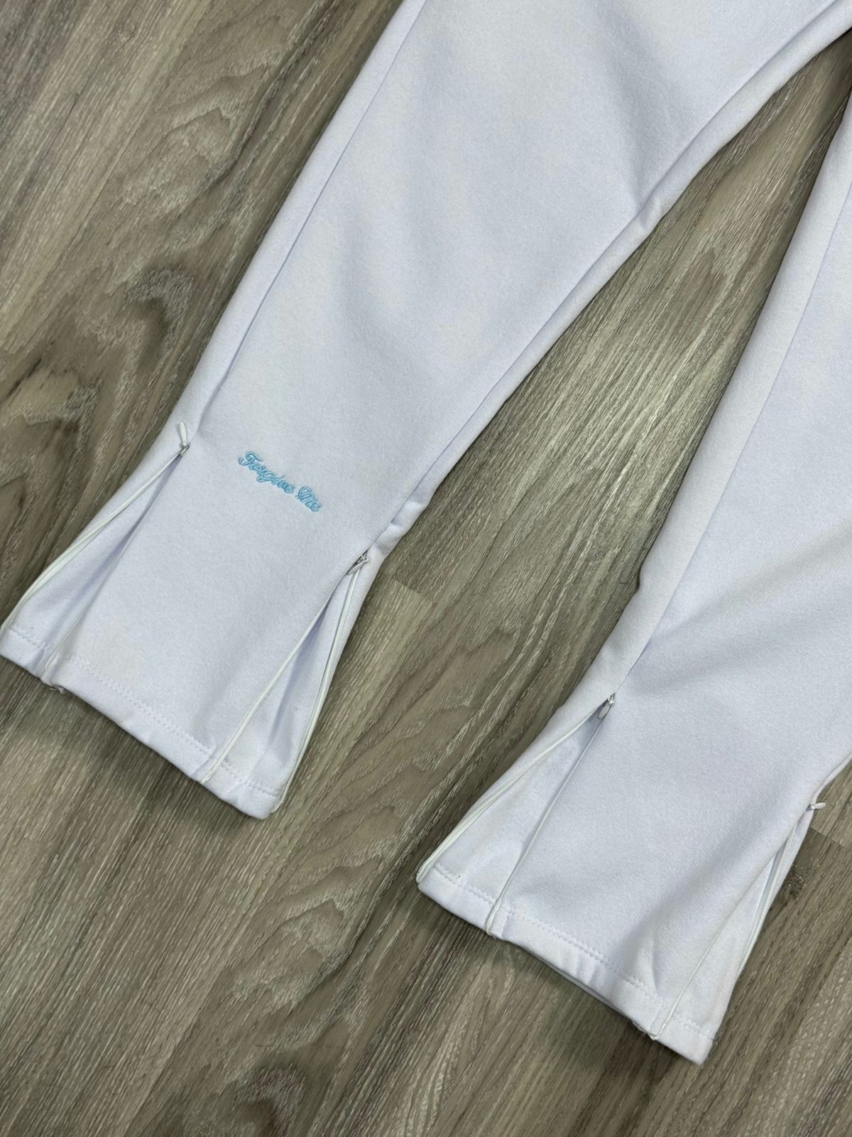 CONJUNTO SYNA WORLD WINTER MOLETOM - ICE BLUE