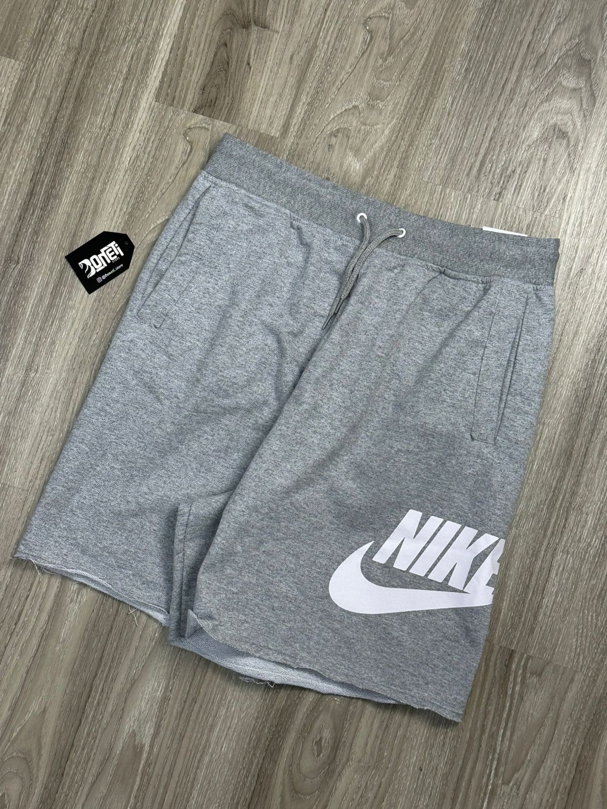 SHORTS MOLETOM NK ICON - CINZA