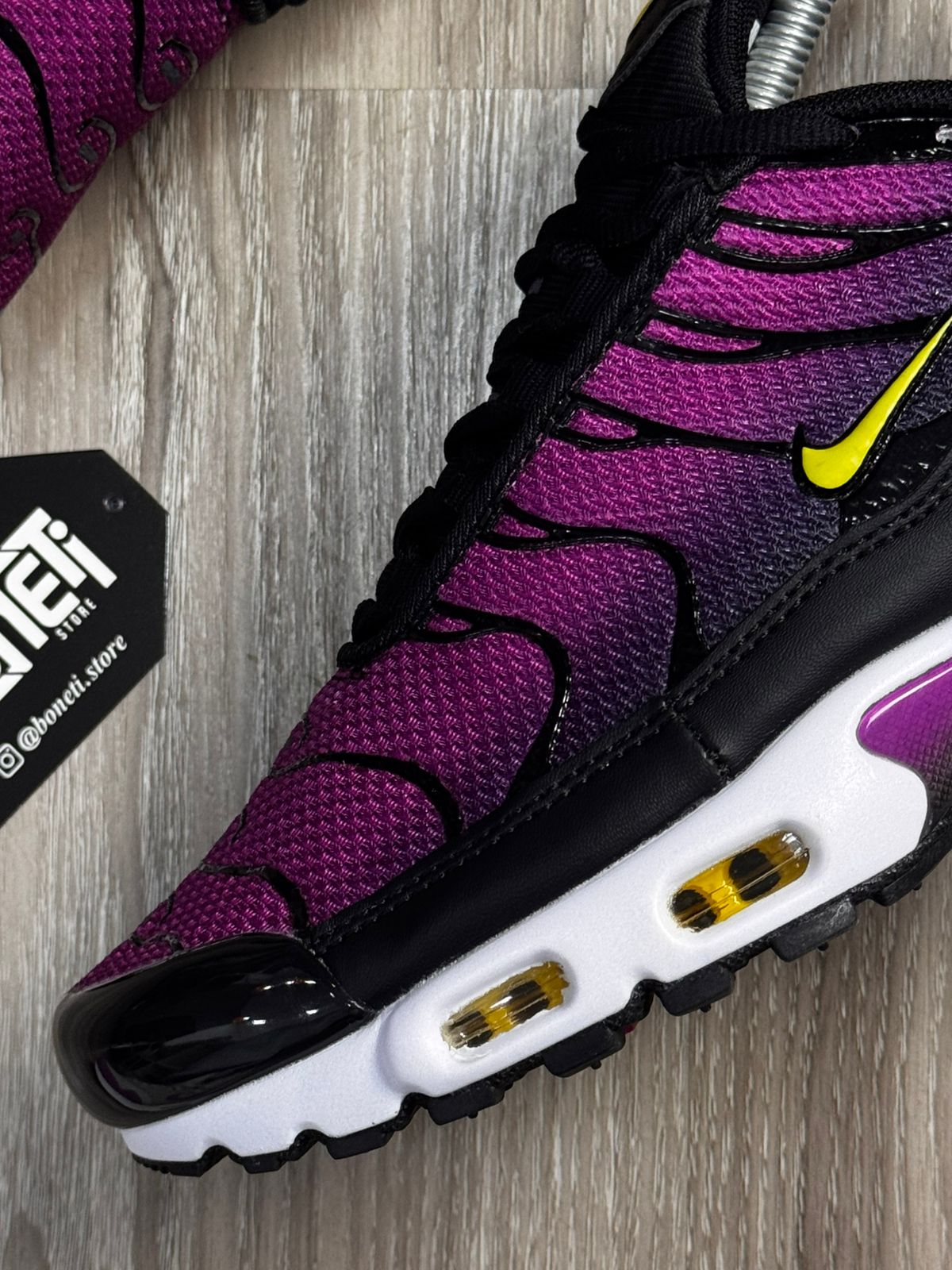 TÊNIS NK AIR MAX PLUS TN - HYPER VIOLET