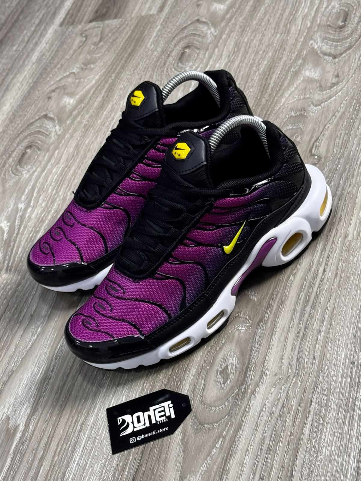 TÊNIS NK AIR MAX PLUS TN - HYPER VIOLET