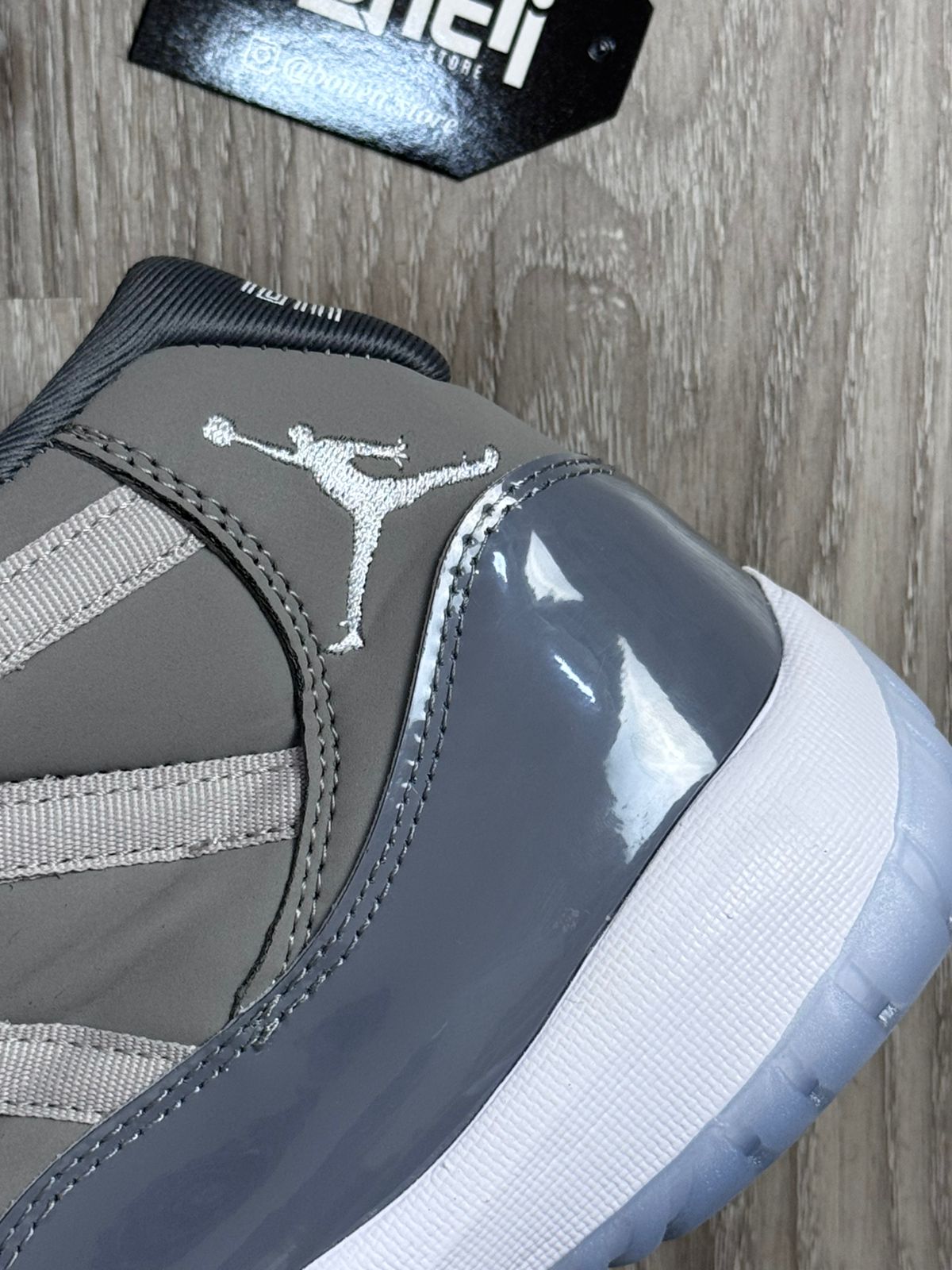 TÊNIS NK JORDAN 11 - COOL GREY