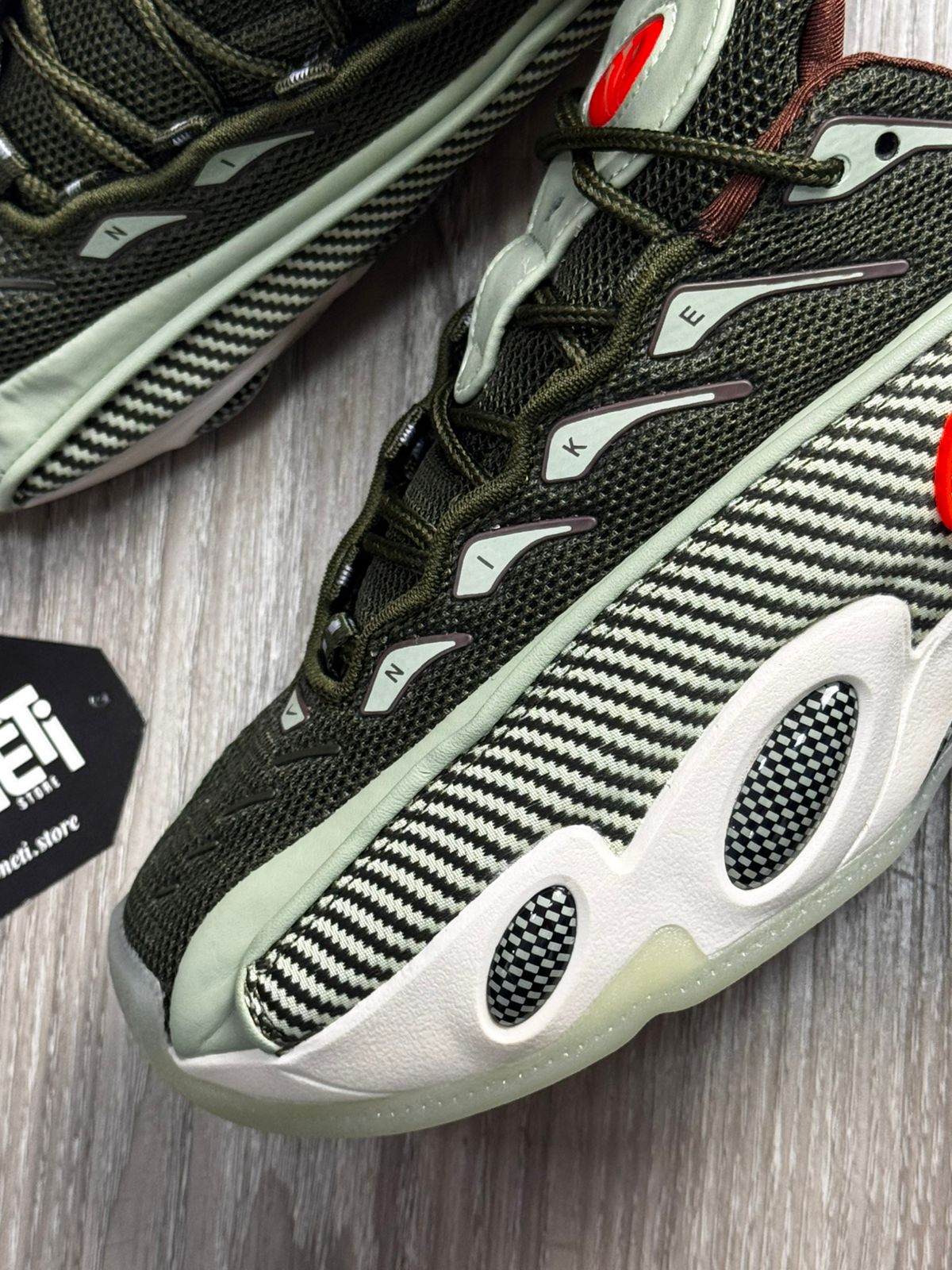 TÊNIS NK x NOCTA GLIDE - GREEN ORANGE