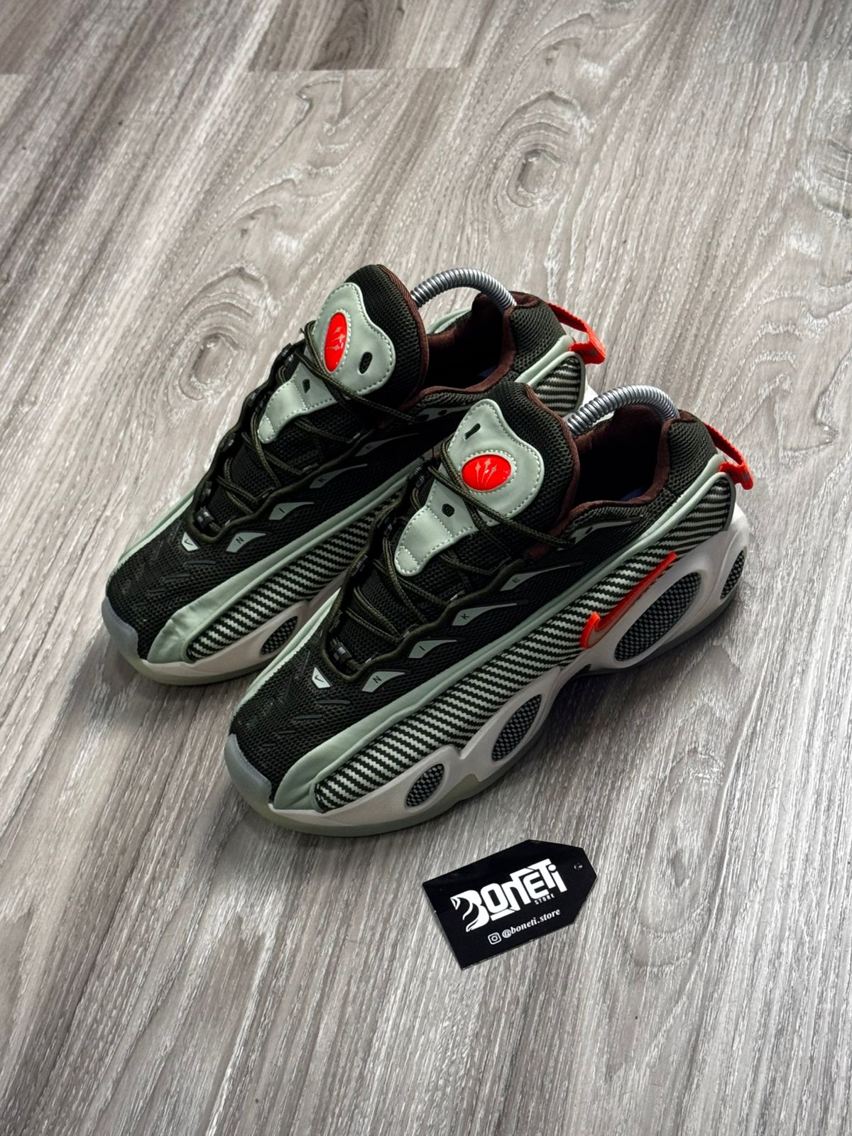 TÊNIS NK x NOCTA GLIDE - GREEN ORANGE