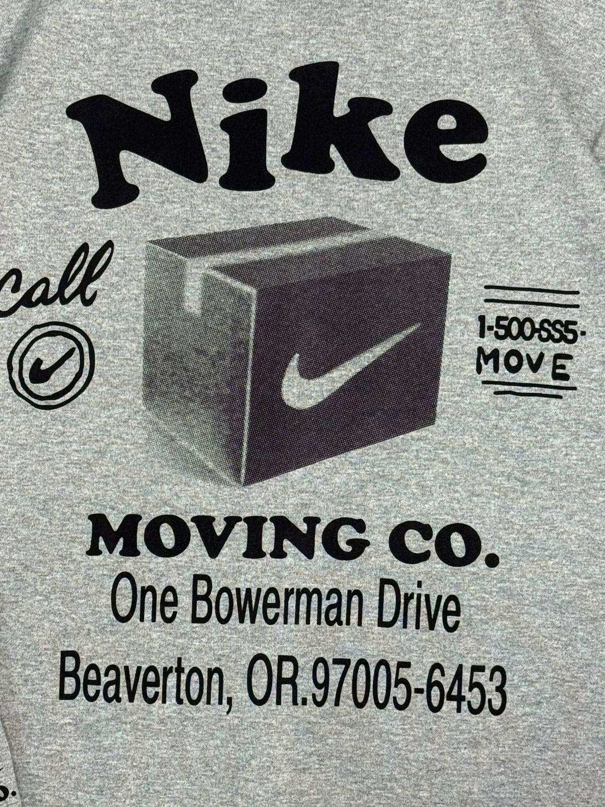CAMISETA OVERSIZED NK MOVING CO - CINZA