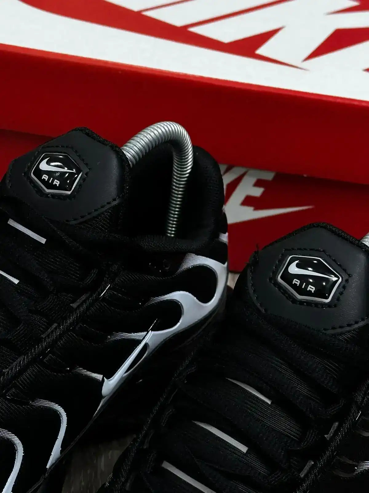 TÊNIS NK AIR MAX PLUS TN VENOM