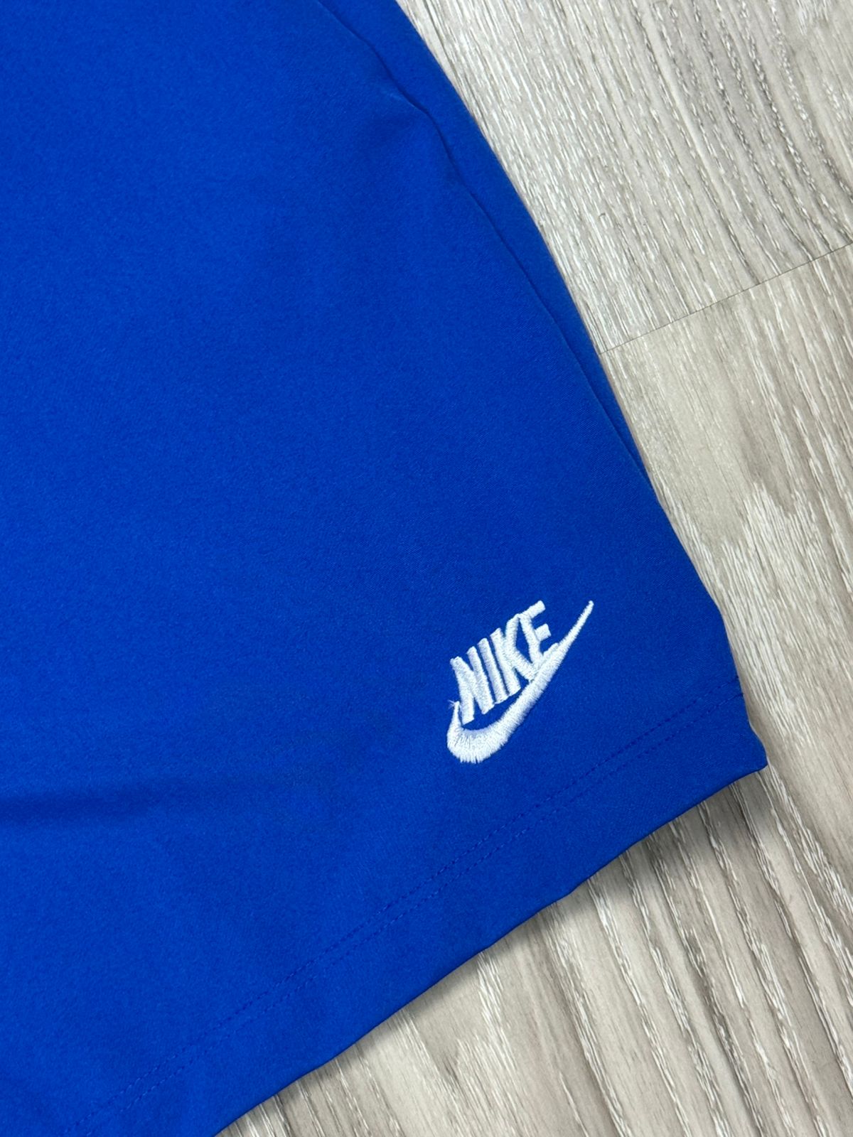 SHORTS TACTEL NK CLUB BORDADO - AZUL ROYAL