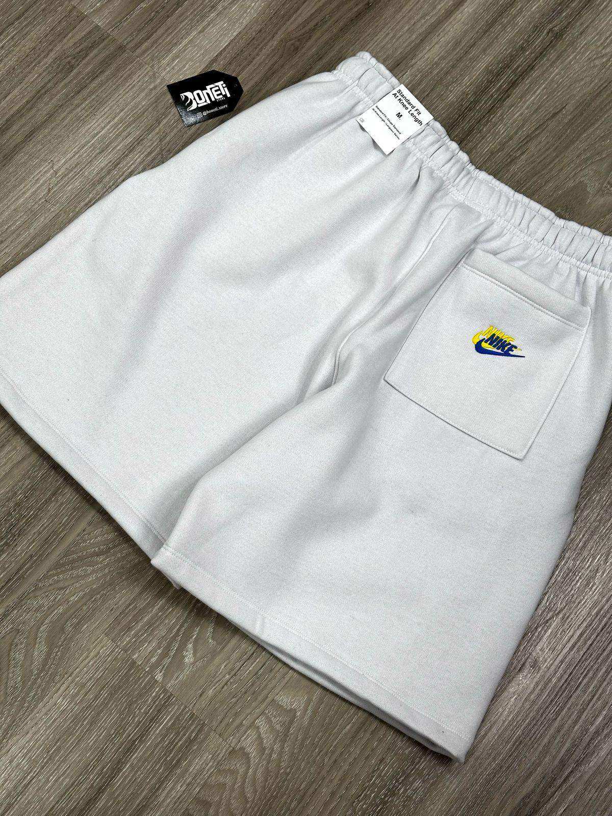 SHORTS MOLETOM NK MULTI SWOOSH - GELO