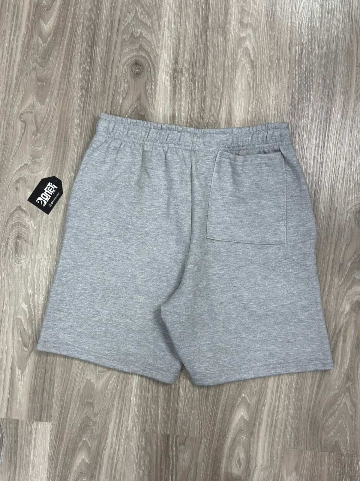 SHORTS MOLETOM TRAPSTAR - CINZA