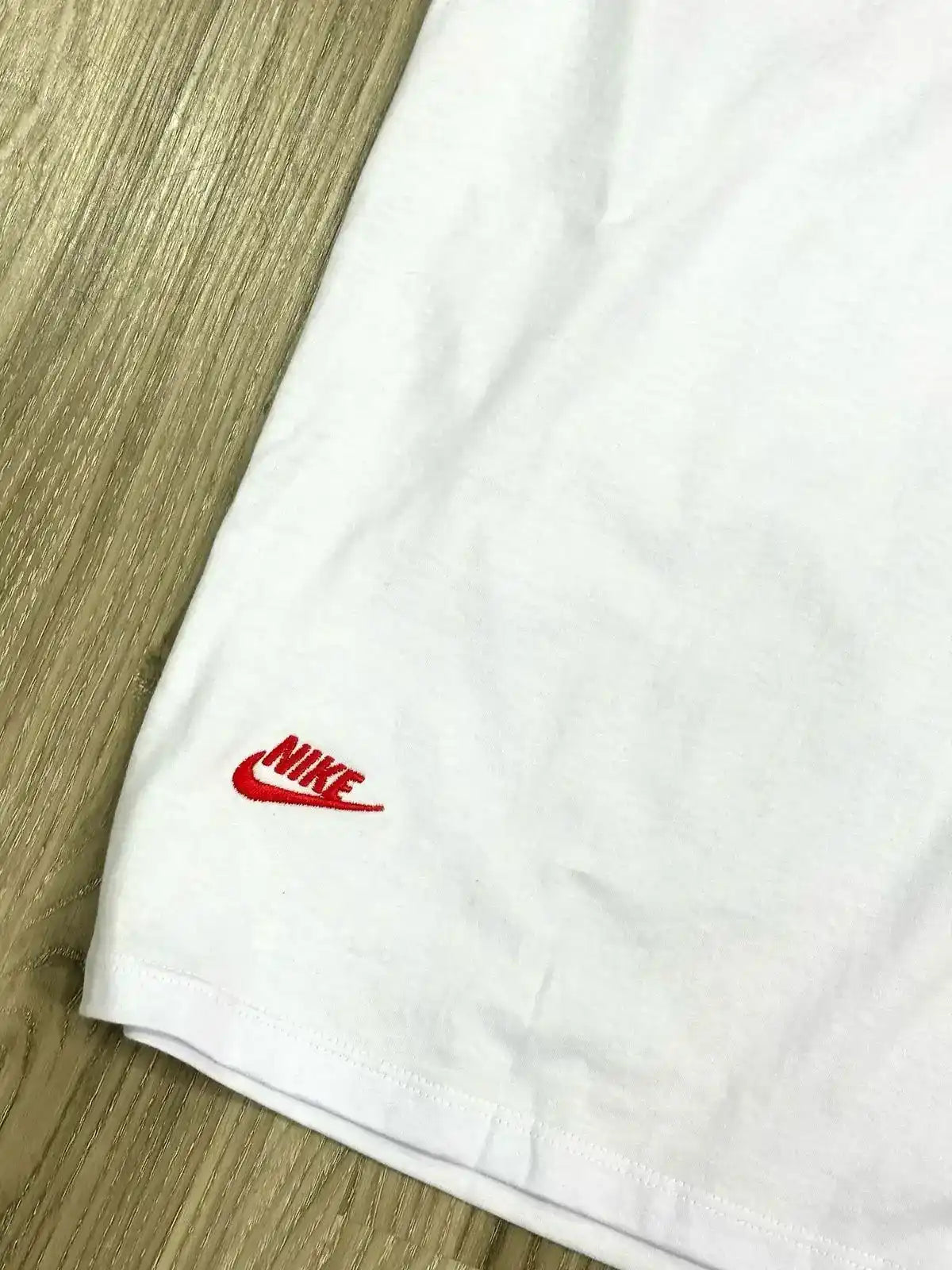 CAMISETA NK MULTI SWOOSH - BRANCA