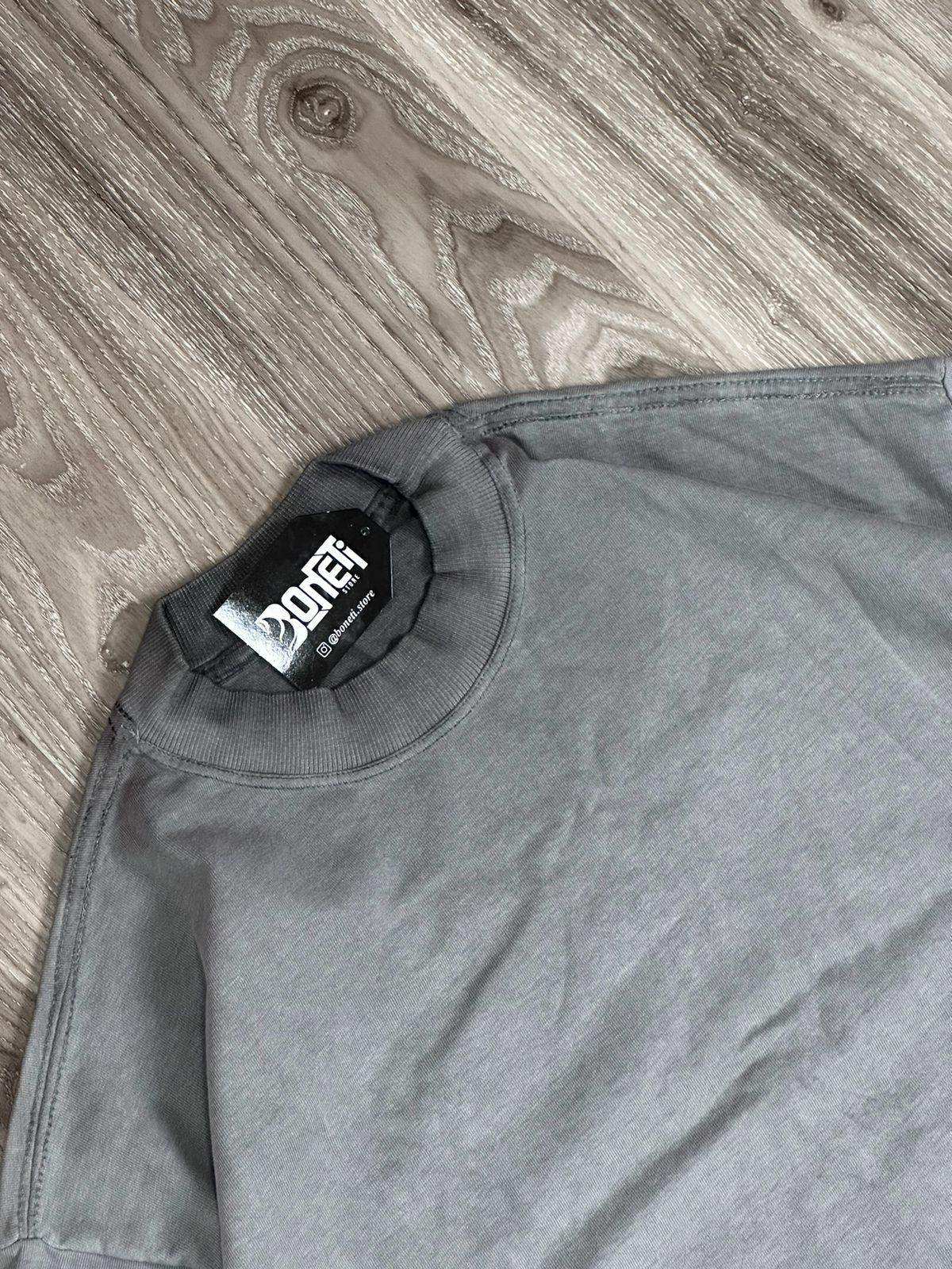 CAMISETA OVERSIZED LISA ESTONADA - CINZA