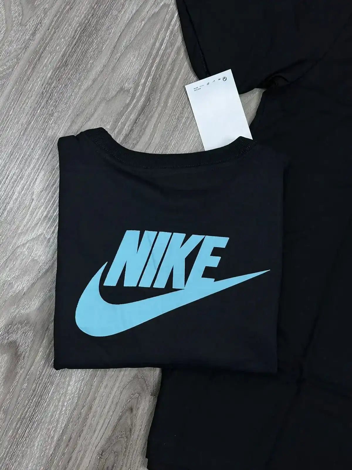 CAMISETA NK HAVE A NK DAY - PRETA