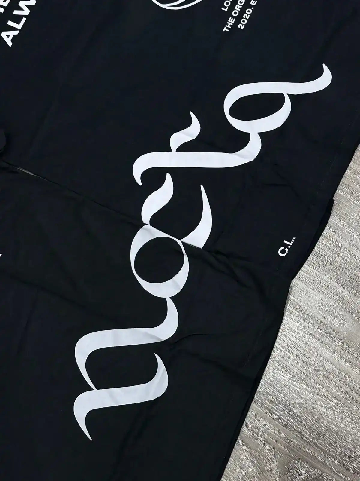 CAMISETA NK X NOCTA SOMETIMES - PRETA