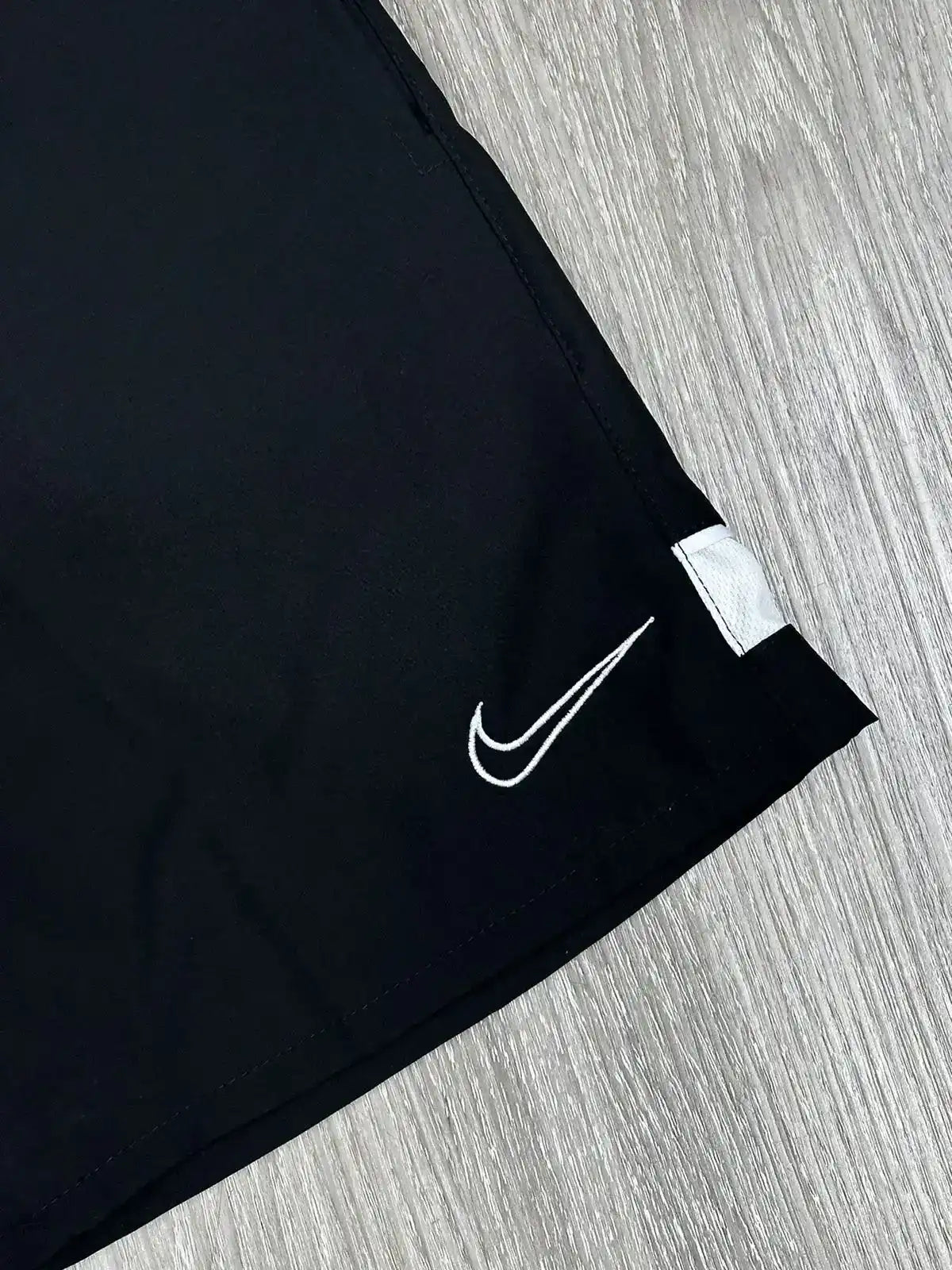 SHORTS TACTEL NK ACADEMY PRO - PRETO