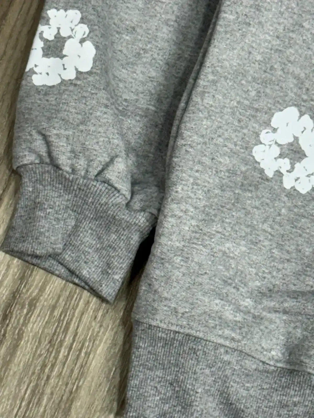 MOLETOM CARECA DENIM TEARS - CINZA