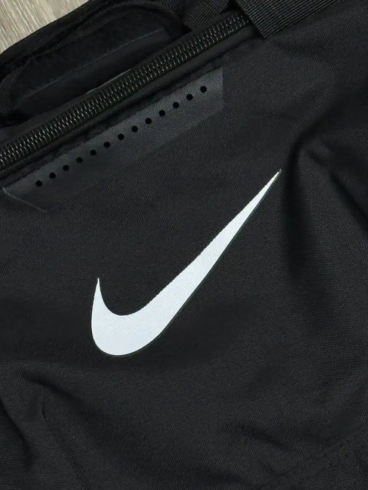 BOLSA NK ACADEMY TEAM - PRETA