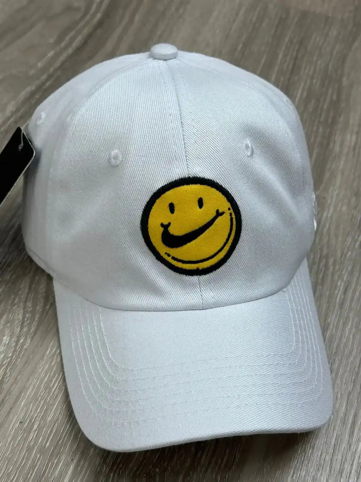 BONÉ NK SMILE - BRANCO/AMARELO
