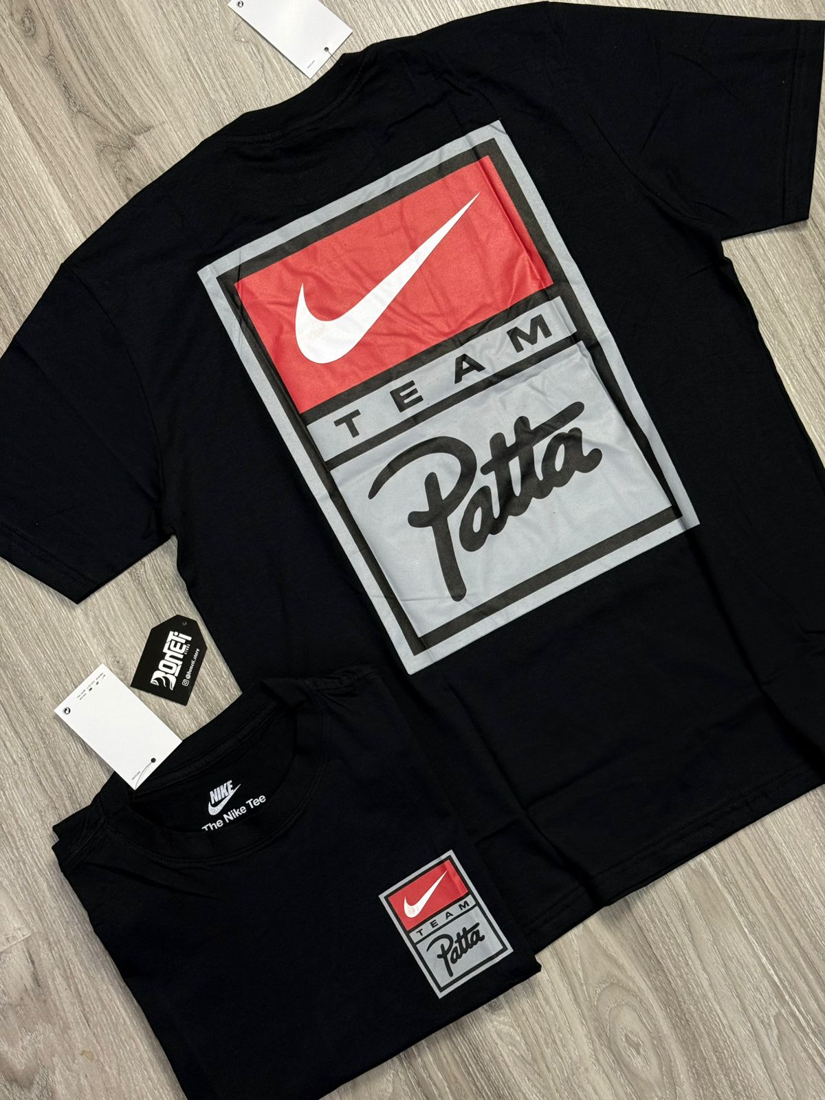 CAMISETA NK X PATTA - PRETA