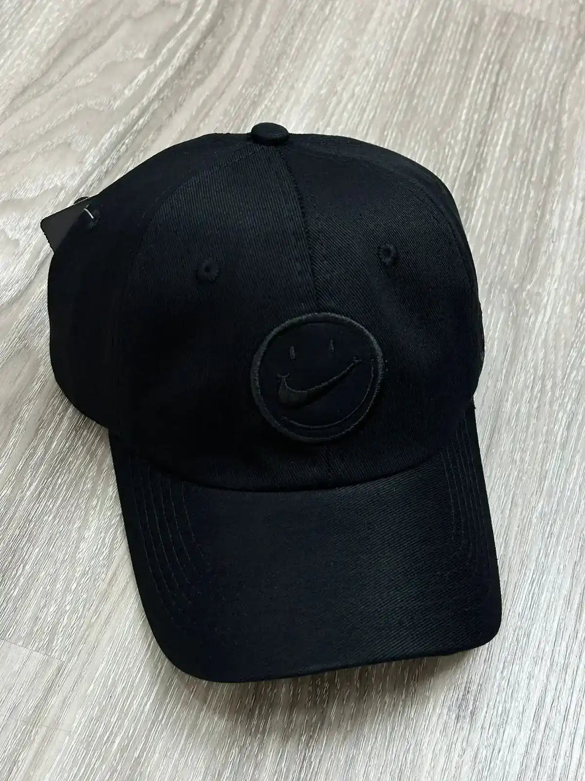 BONÉ NIKE SMILE TST - PRETO