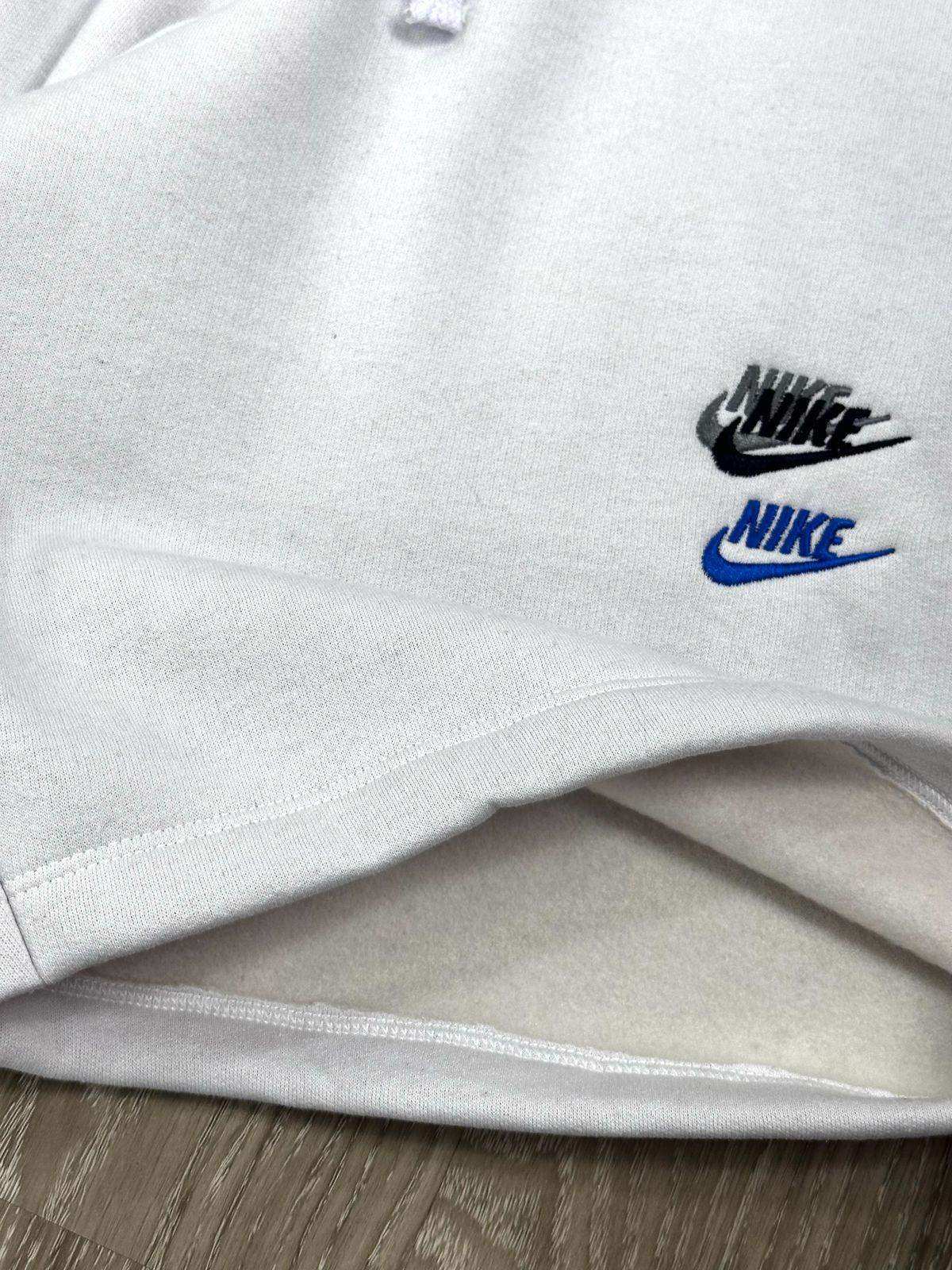 SHORTS MOLETOM NK MULTI SWOOSH - GELO