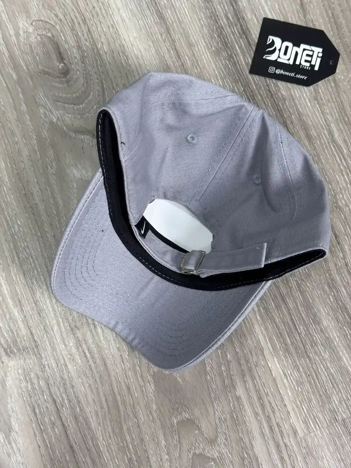 BONÉ JORDAN CLUB - CINZA