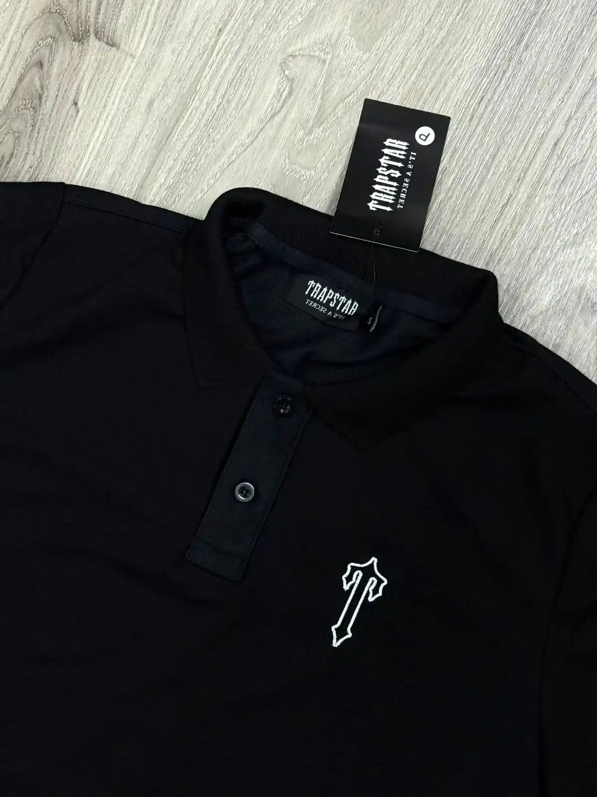 CAMISA POLO TRAPSTAR IRONGATE - PRETA