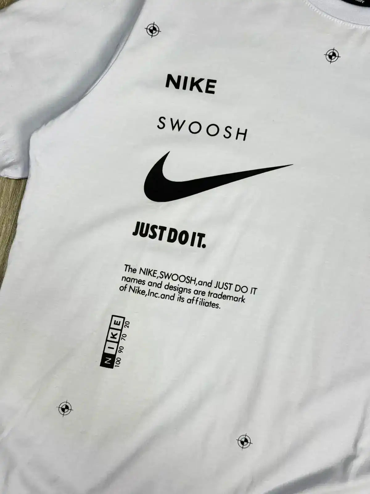 CAMISETA NK SWOOSH + JUST DO IT 25 - BRANCA
