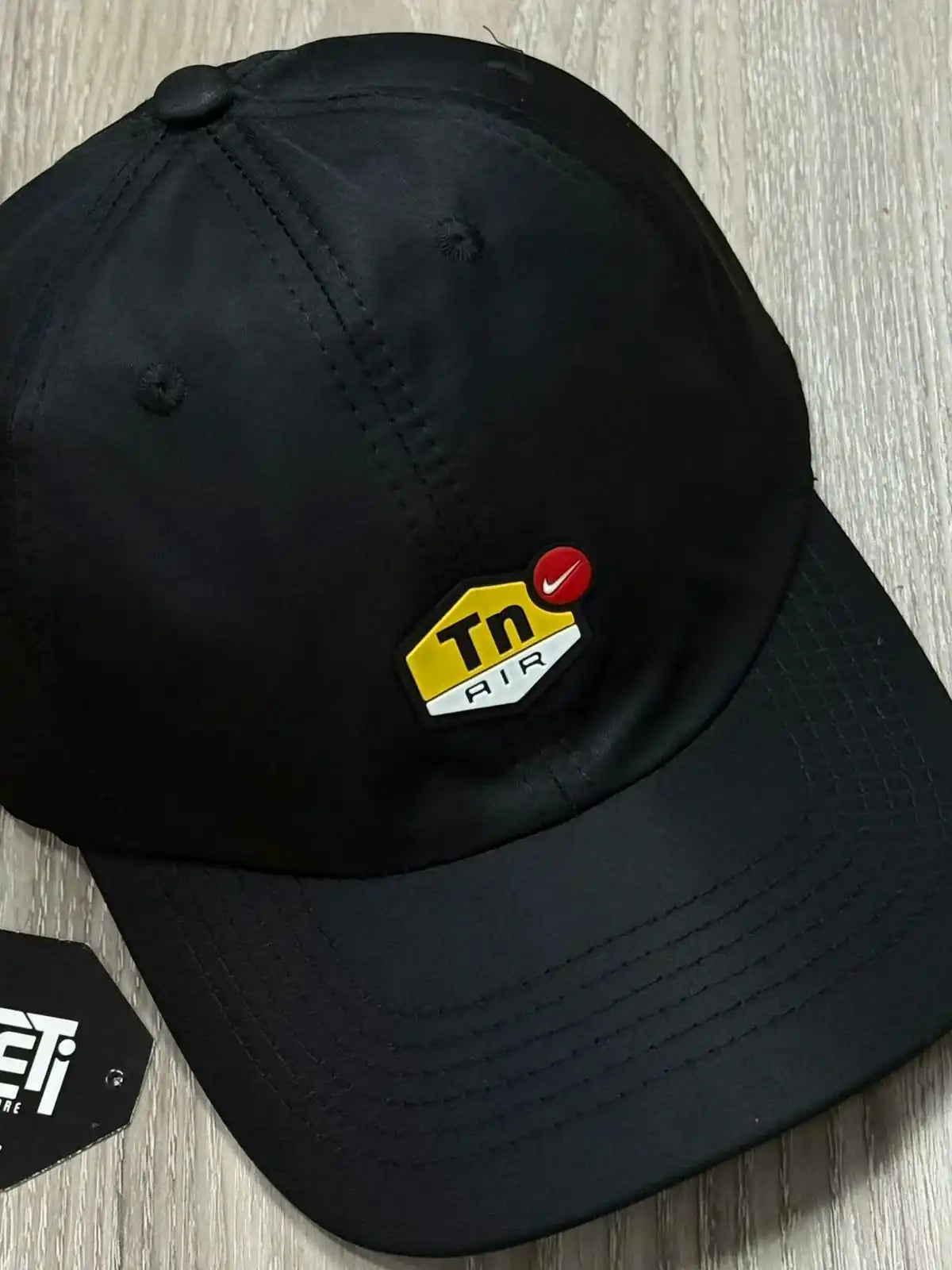 BONÉ NK TN AIR LOGO - PRETO