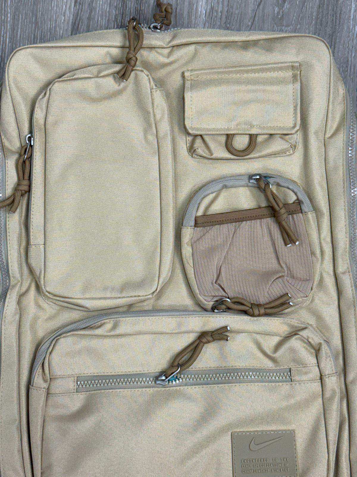 MOCHILA NK UTILITY ELITE - BEGE