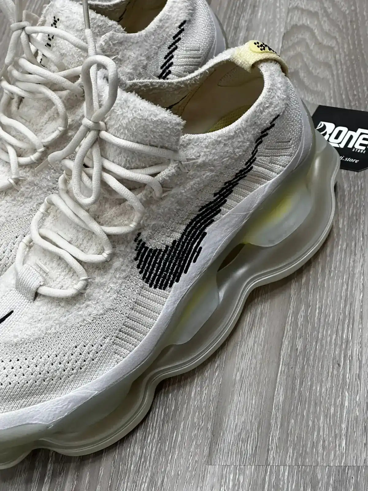 TÊNIS NK AIR MAX SCORPION LEMON WASH